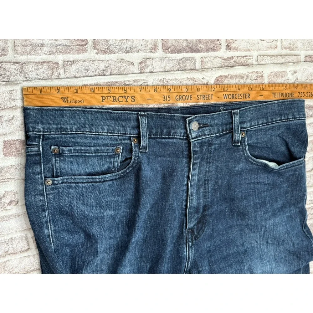 Levi's 502 Regular Taper Fit Jeans Men's 38x31 Dark Indigo Wash All Seasons Tech